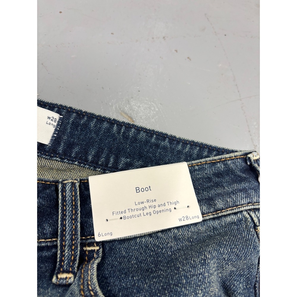 Hollister Low-Rise Bootcut Jeans Womens 6 Long W28 Dark Wash Floral Embroidered - Picture 3 of 8